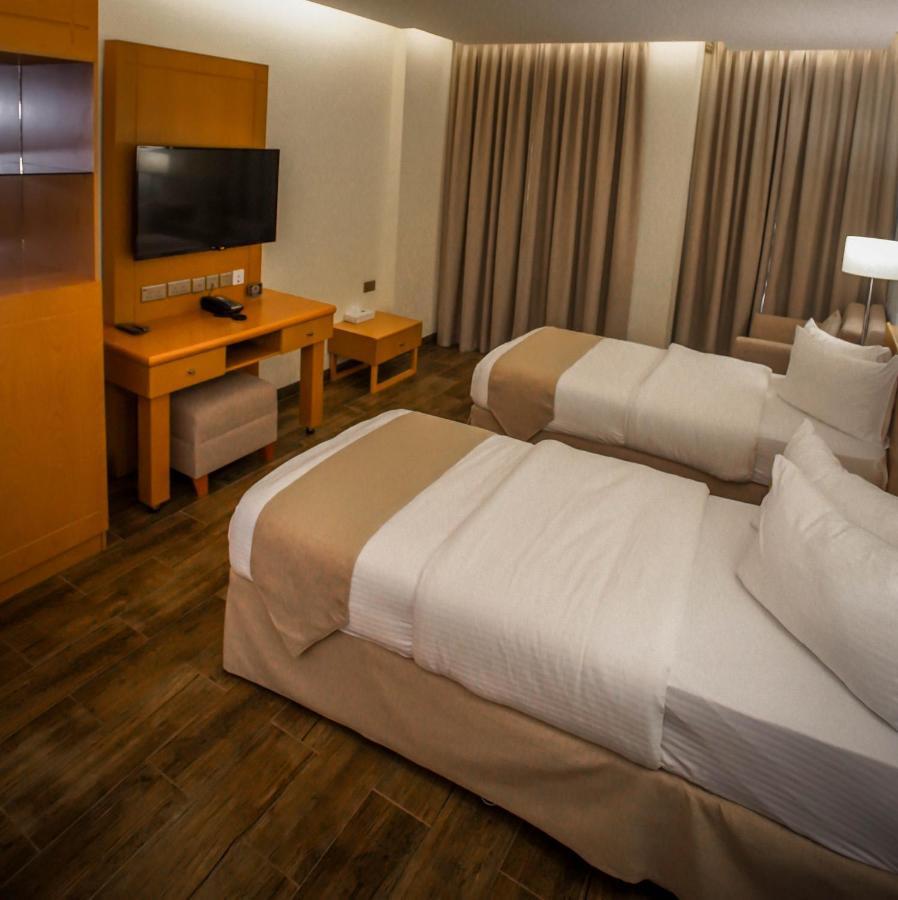Sama Muscat Hotel Al Khawd Exterior foto
